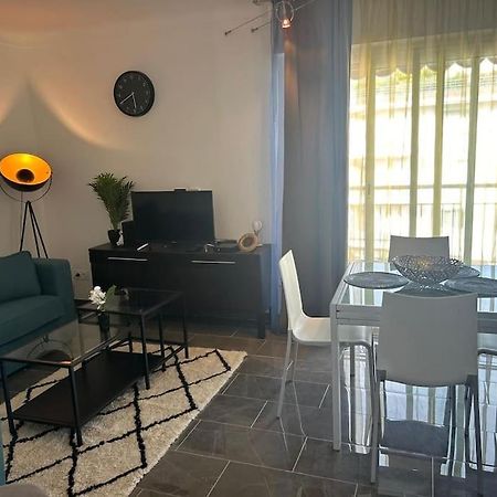 Lovely Stay In Roquebrune-Cap-Martin With See View Kültér fotó